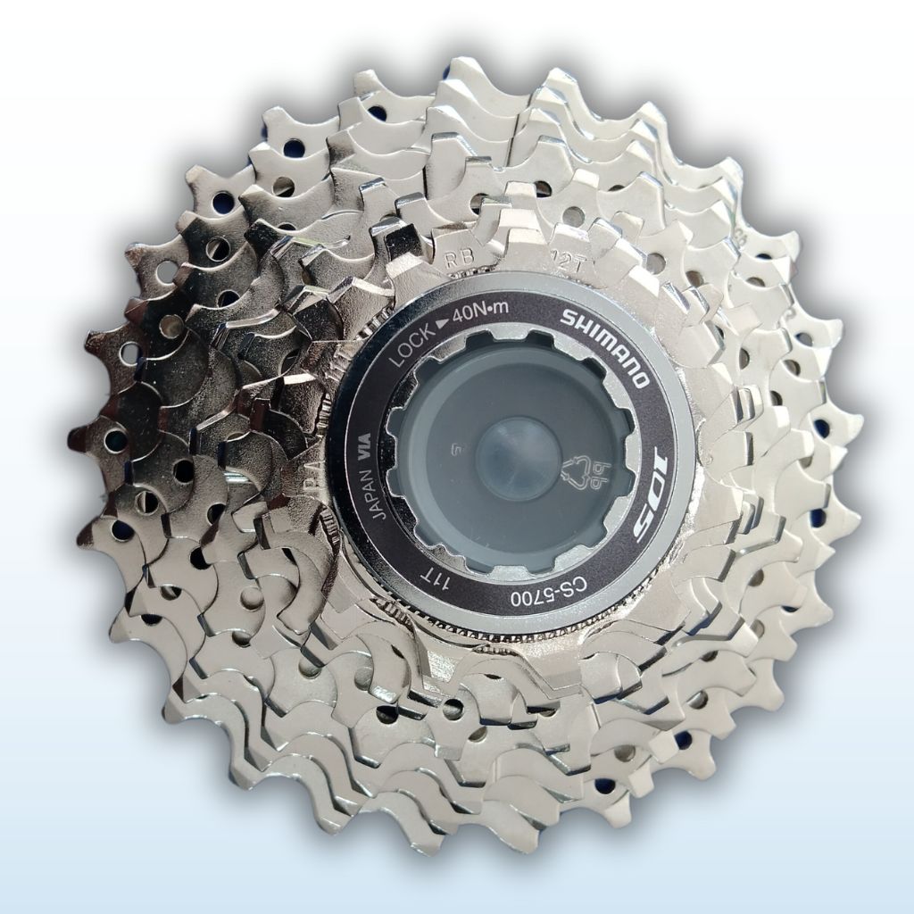 Piñón Shimano 105 CS-5700 11-25T – Hyperglide 10V